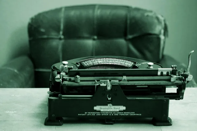typewriter, vintage, old, vintage typewriter, retro, antique, to write, nostalgia, letter, machine, word, black, white, typing, classic, message, office, technology, black and white, writer, remington, journalism, letters, remington rim. Resumes and cover letters for people who want the details